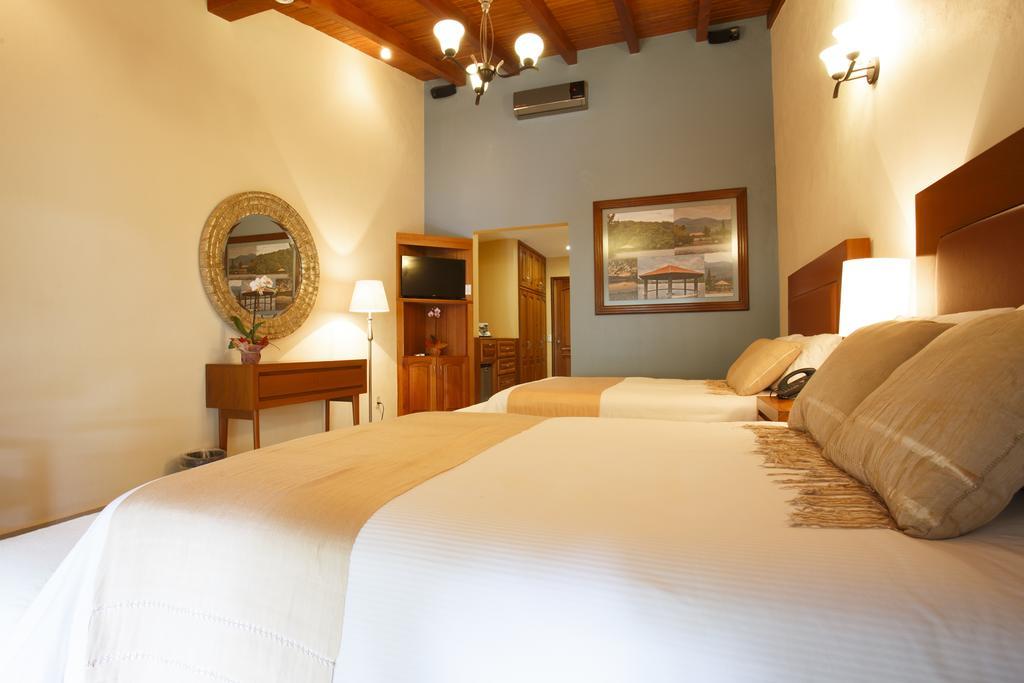 Quinta Sauz Hotel Tacámbaro de Codallos Zewnętrze zdjęcie