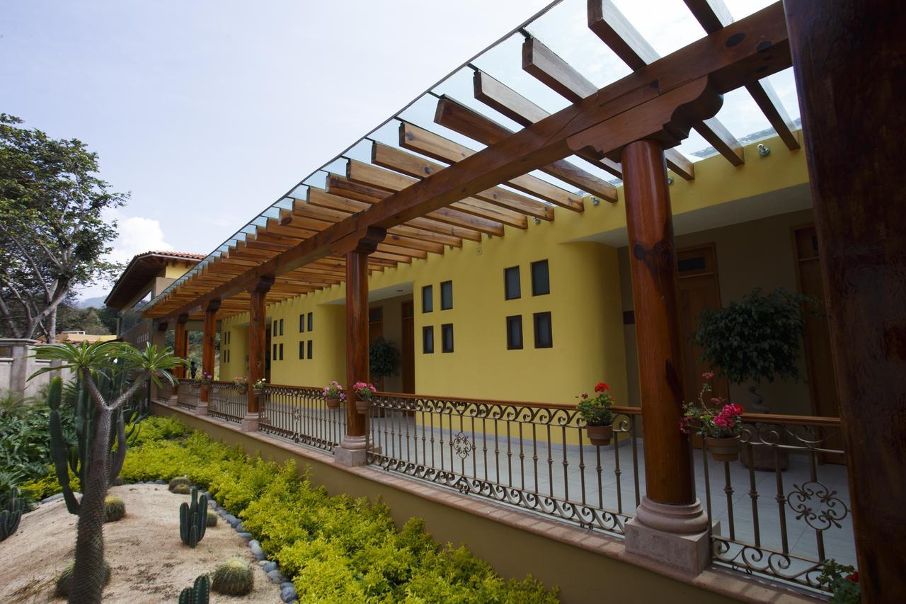 Quinta Sauz Hotel Tacámbaro de Codallos Zewnętrze zdjęcie