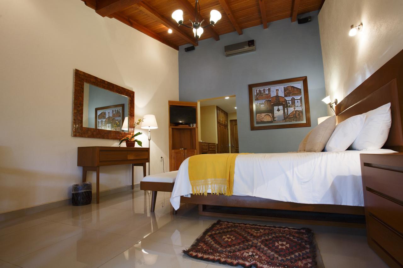 Quinta Sauz Hotel Tacámbaro de Codallos Zewnętrze zdjęcie